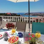 Casa de Férias Bellevue Podstrana