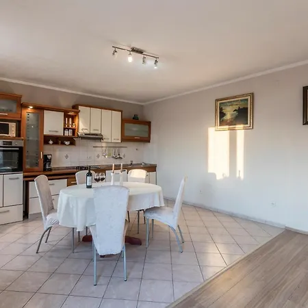 Bellevue * Podstrana