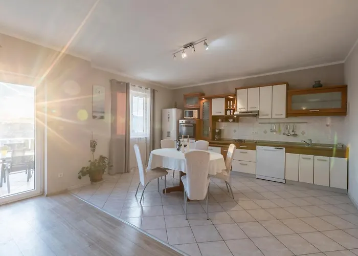 Bellevue Vikendica Podstrana