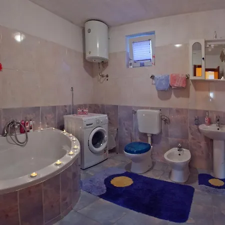Bellevue Holiday home
