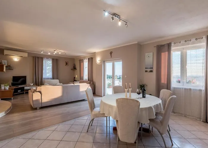 Bellevue 펜션 포드스트라나